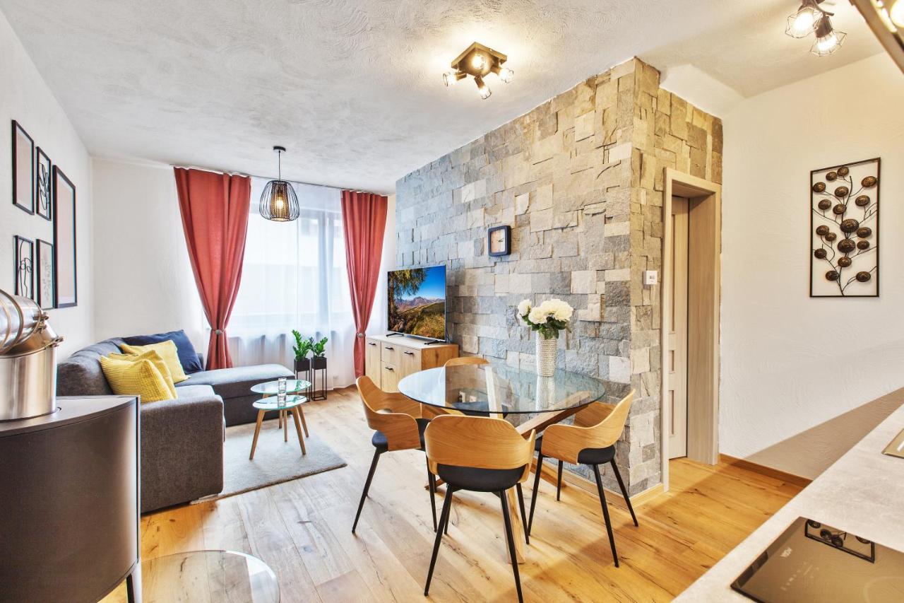 Zazi Apartmany Mýto pod Ďumbierom Extérieur photo