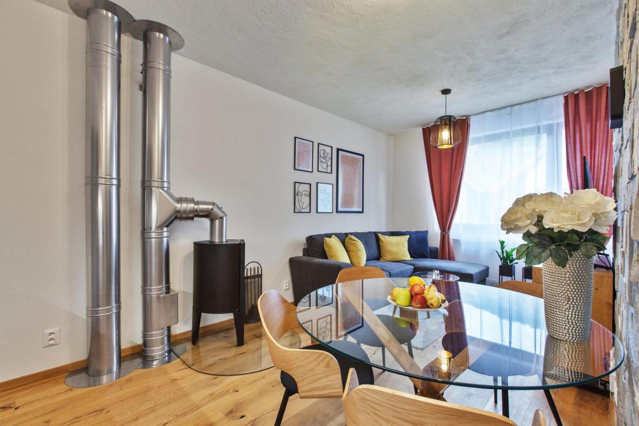 Zazi Apartmany Mýto pod Ďumbierom Extérieur photo